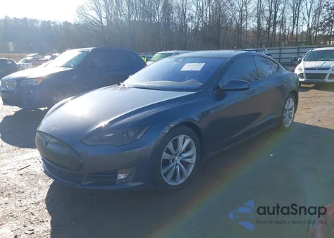 2015 Tesla Model S 85D/P85D z USA, uszkodzony, nr VIN 5YJSA1H48FF081617